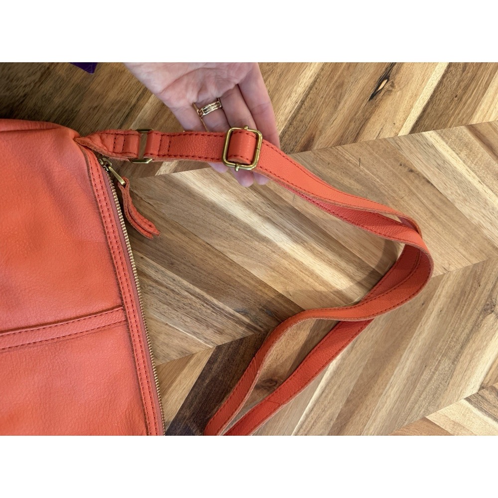 Fossil‎ Coral/Orange/Salmon Leather Shoulder Messenger Crossbody Bag - Picture 7 of 8
